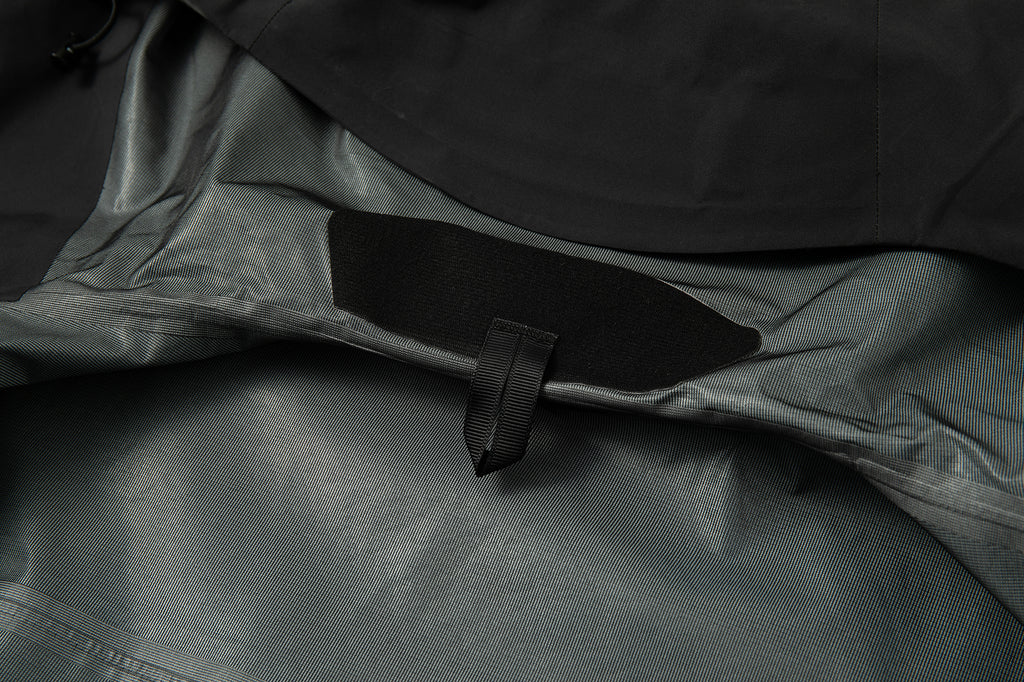 Hooded Lightweight Unisex Waterproof Raincoat Breathable Outdoor Jackets for Hiking STJY23012