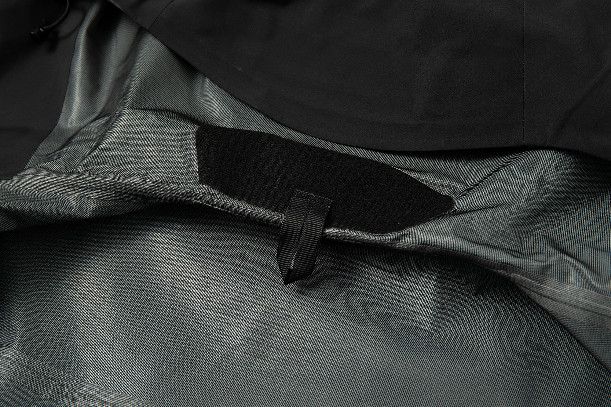 Hooded Lightweight Unisex Waterproof Raincoat Breathable Outdoor Jackets for Hiking STJY23012