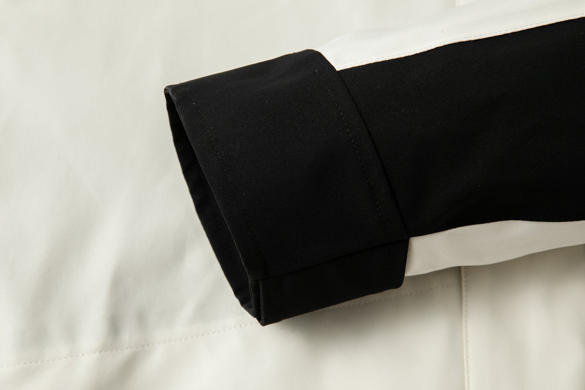 Lightweight Waterproof Raincoat Windbreaker Jackets Hiking STJY2233