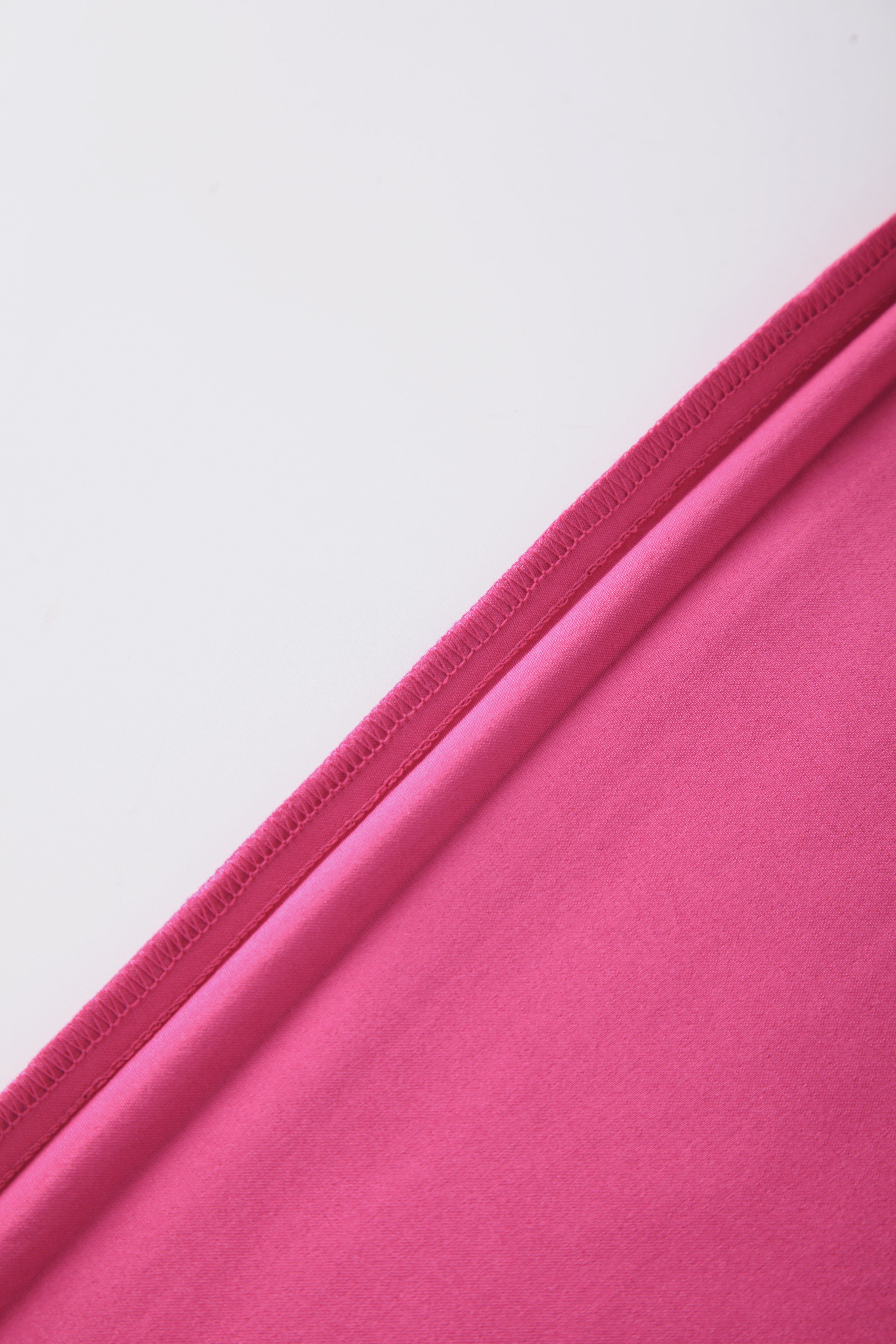 Long Sleeves V-neck Peach Pink Custom Nurse Uniforms STM5007