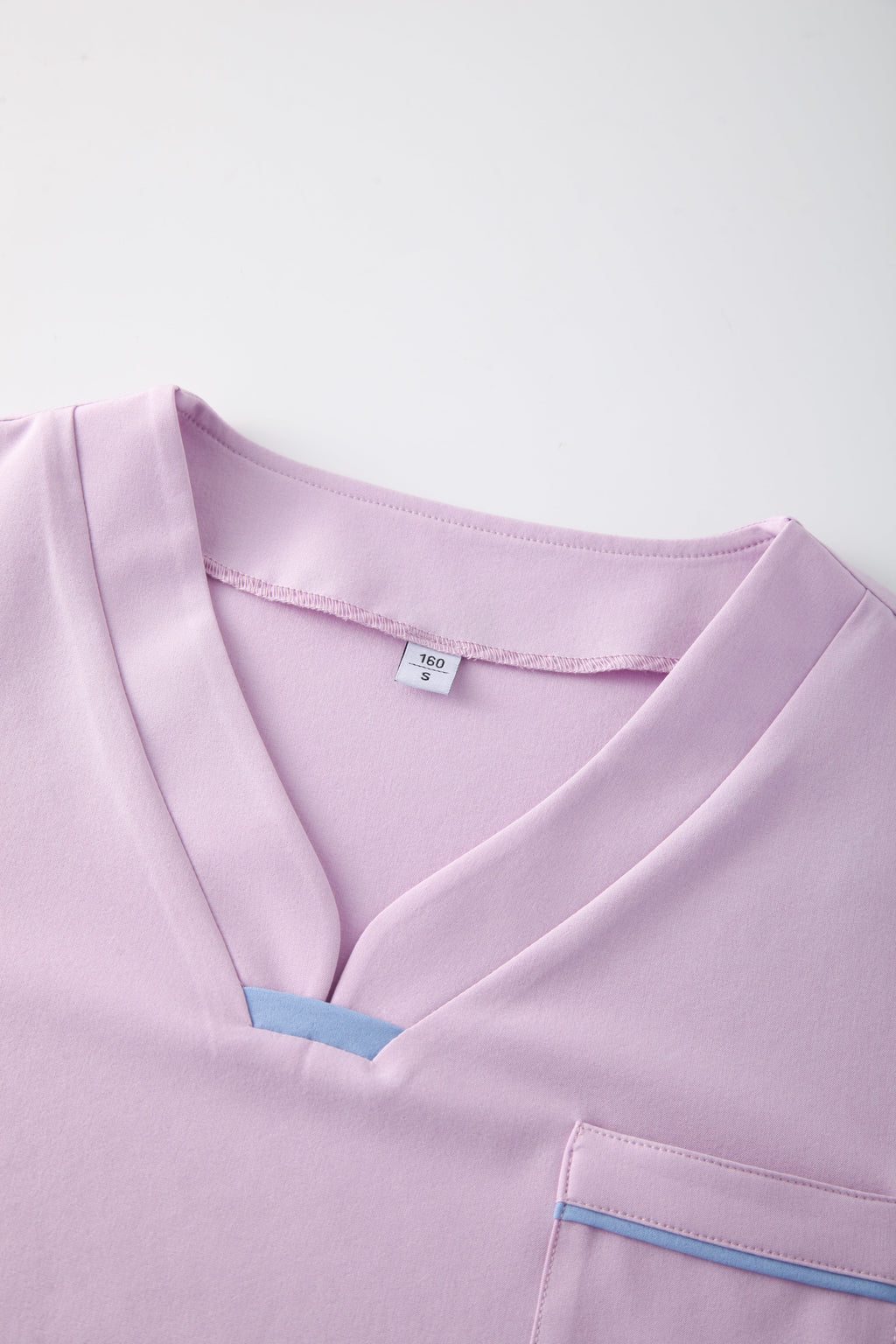 Pink Short Sleeves V-neck Breathable Nurse Uniforms STM5010