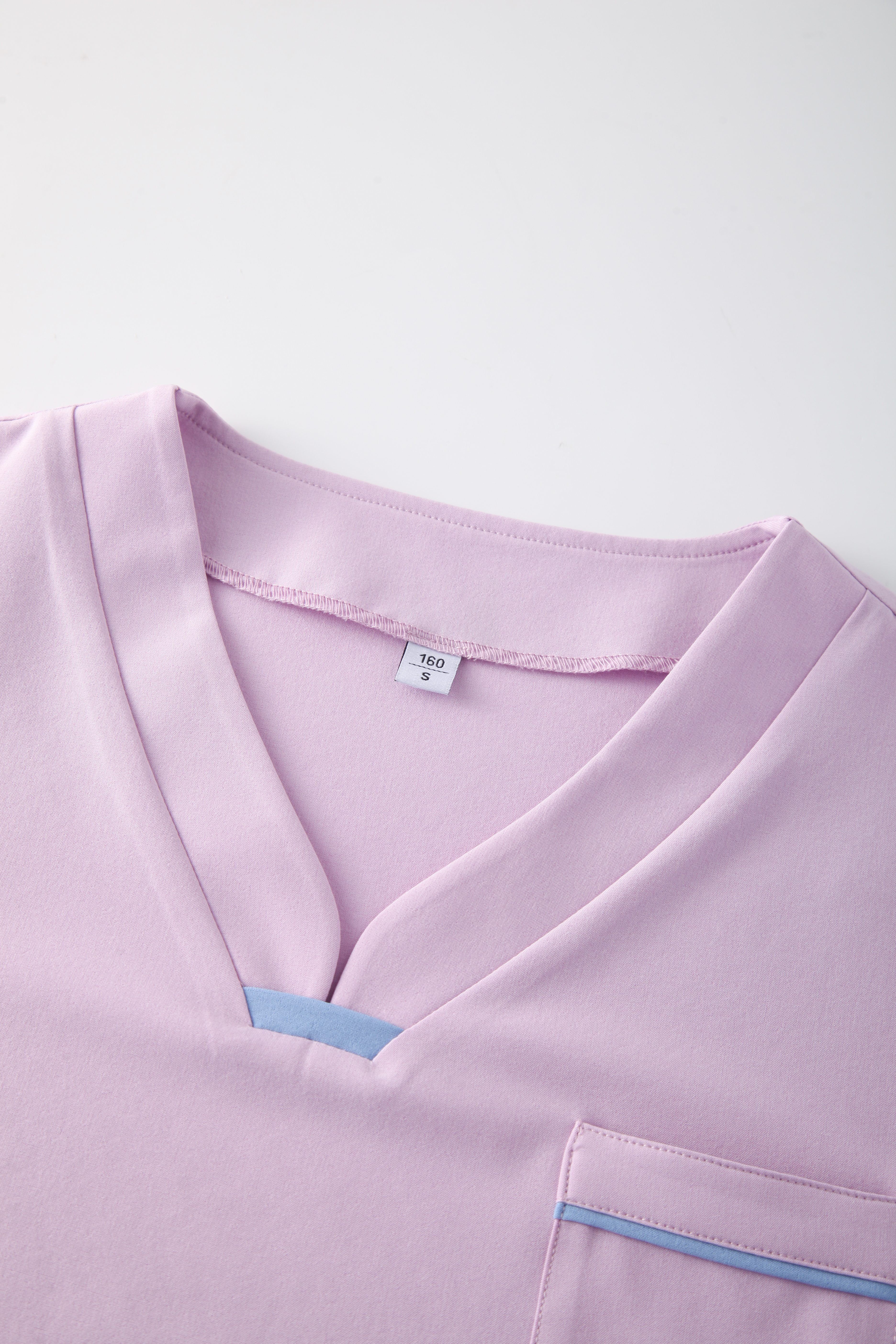 Pink Short Sleeves V-neck Breathable Nurse Uniforms STM5010